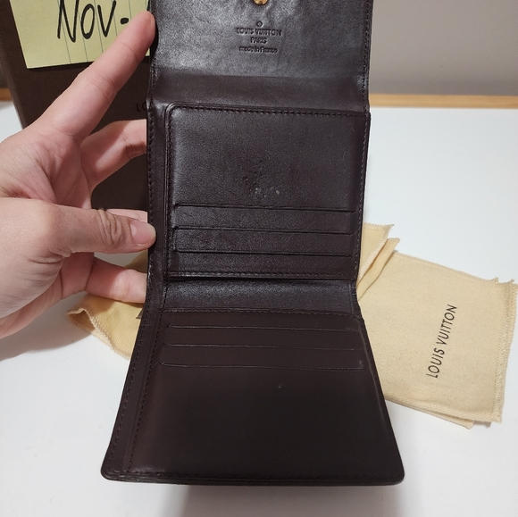 ❌SOLD❌ Louis Vuitton Monogram Vernis Elise Compact Wallet - Picture 6 of 12